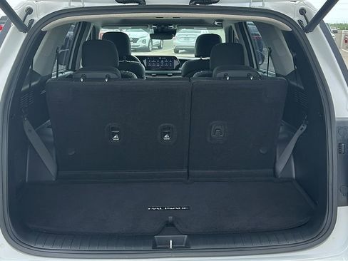 Used 2023 Hyundai Palisade Limited image 36