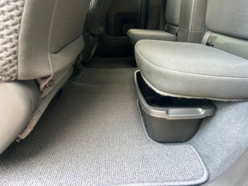 Used 2021 Nissan Frontier SV image 23