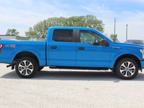 Used 2019 Ford F150 XL w/ Equipment Group 101A Mid AWD/4WD image 4