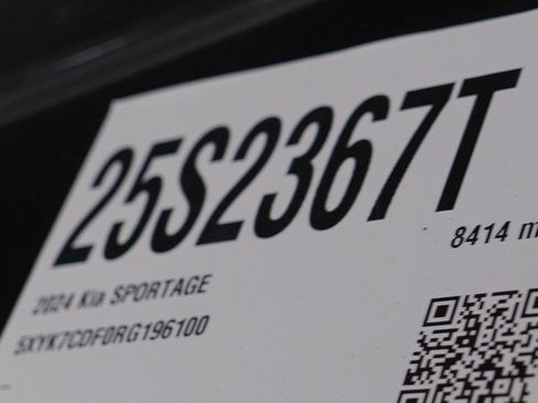 Used 2024 Kia Sportage X-Pro AWD/4WD image 32