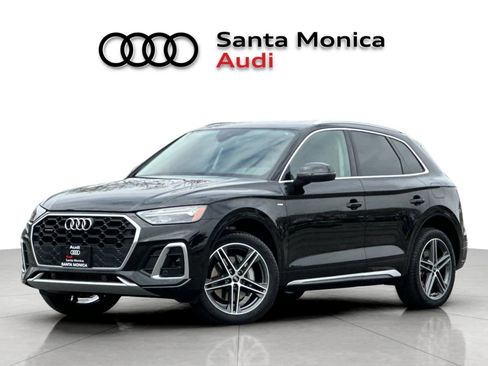 Used 2023 Audi Q5 e Premium w/ Convenience Package AWD/4WD image 1