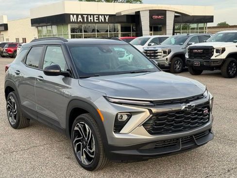 Used 2025 Chevrolet TrailBlazer RS w/ Convenience Package AWD/4WD image 7