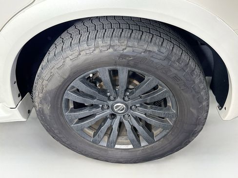 Used 2019 Nissan Armada Platinum w/ Captain's Chairs Package image 11