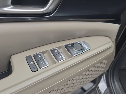 New 2027 Kia Carnival FWD image 20
