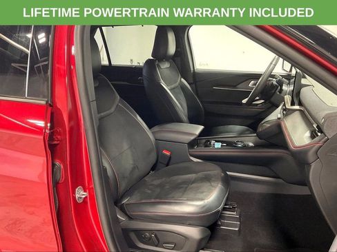 Used 2025 Ford Explorer ST AWD/4WD image 9