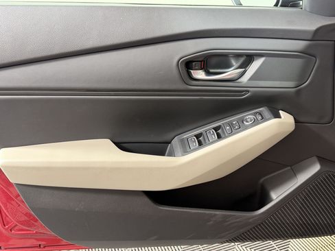 Used 2024 Honda Accord EX image 12