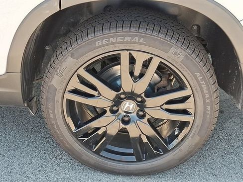 Certified 2022 Honda Pilot Special Edition image 31