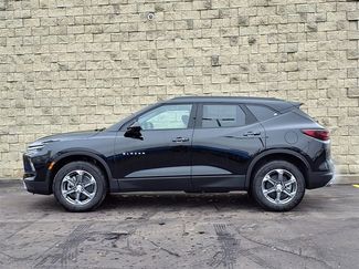 New 2026 Chevrolet Blazer LT w/ Convenience Package AWD/4WD video 2