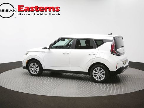 Used 2023 Kia Soul LX FWD image 60