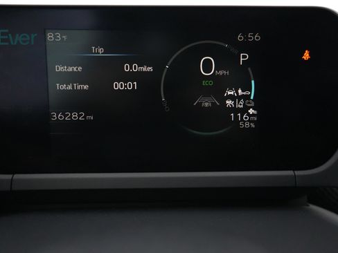Used 2023 Subaru Solterra AWD image 7