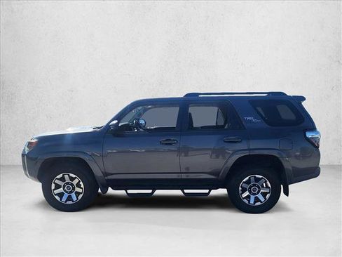 Used 2019 Toyota 4Runner TRD Off-Road AWD/4WD image 8