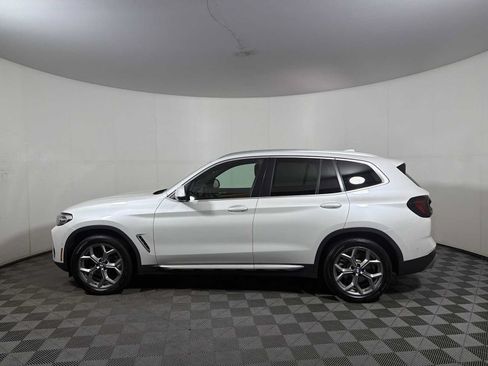 Used 2024 BMW X3 xDrive30i w/ Convenience Package AWD/4WD image 4