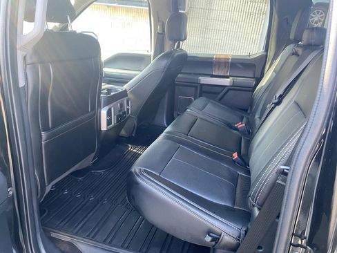 Used 2020 Ford F150 Lariat w/ Equipment Group 502A Luxury AWD/4WD image 21