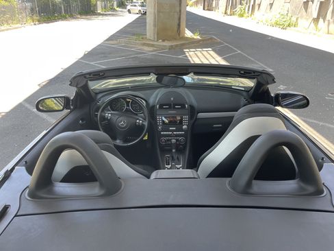 Used 2006 Mercedes-Benz SLK 350 image 13