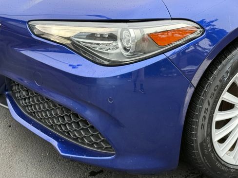Used 2022 Alfa Romeo Giulia Sprint AWD/4WD image 10