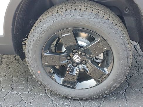 New 2026 Honda Ridgeline Black Edition image 5
