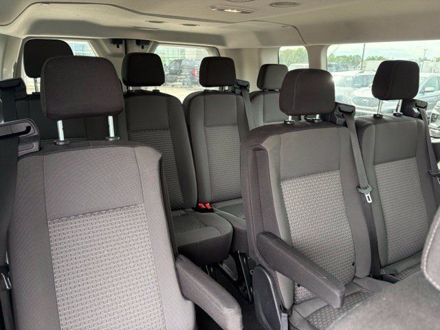 Used 2024 Ford Transit 350 XLT RWD image 6