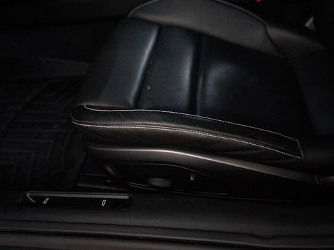 Certified 2023 Porsche 911 Carrera RWD image 14