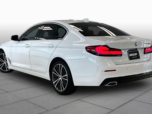 Used 2023 BMW 530i w/ Premium Package RWD image 10