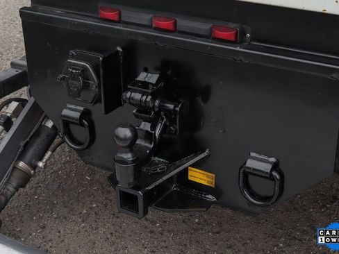 Used 2017 Ford F550 2WD Crew Cab Super Duty image 46