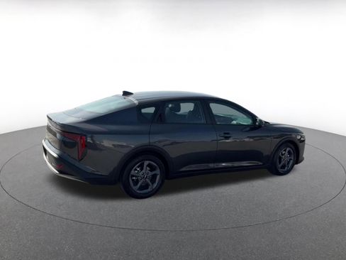 Used 2025 Kia K4 LXS image 15