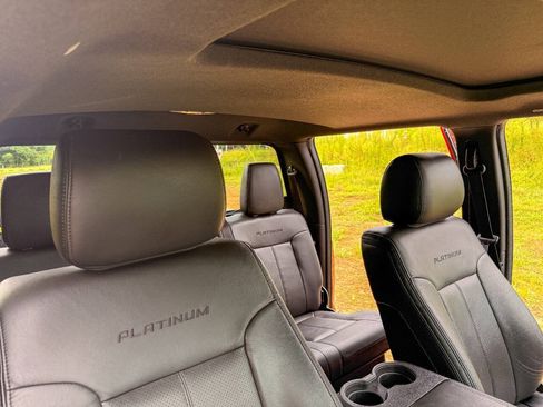 Used 2014 Ford F250 Platinum AWD/4WD image 30