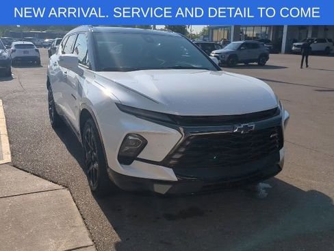 Used 2024 Chevrolet Blazer RS w/ Driver Confidence II Package AWD/4WD image 10