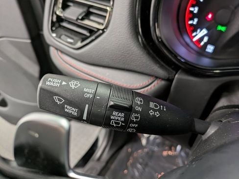 Used 2024 Dodge Durango GT image 16