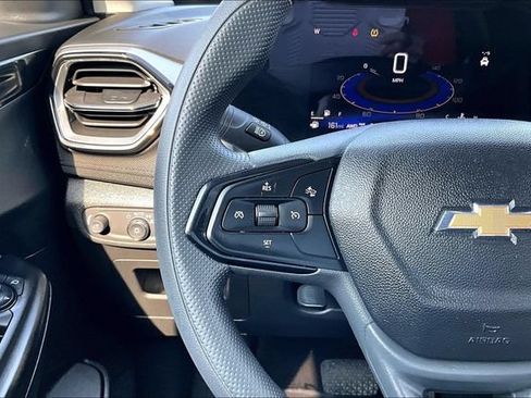 Used 2025 Chevrolet TrailBlazer LT AWD/4WD image 10