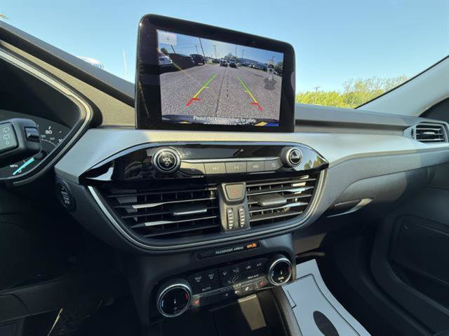 Used 2022 Ford Escape SEL AWD/4WD image 32