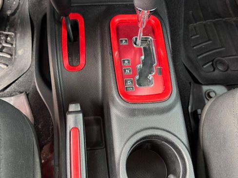 Used 2015 Jeep Wrangler Unlimited Sport w/ Quick Order Package 24S image 21