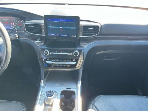 Used 2020 Ford Explorer Limited image 20