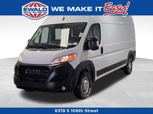 New 2026 RAM ProMaster 2500 w/ Premium Convenience Group image 18