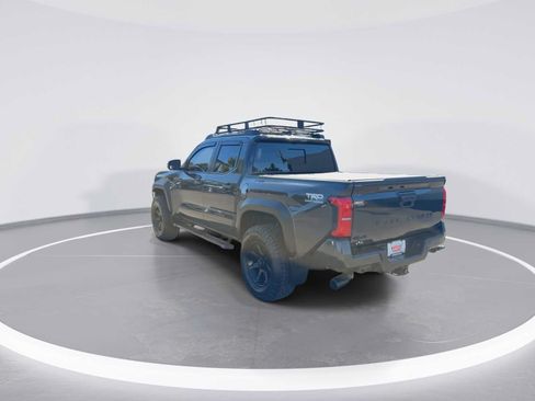 Used 2024 Toyota Tacoma TRD Off-Road w/ TRD Off Road Premium Package AWD/4WD image 6