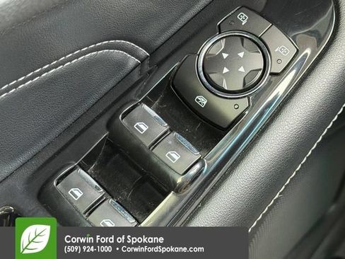 Used 2020 Ford Edge Titanium w/ Equipment Group 301A AWD/4WD image 23