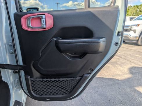 Used 2024 Jeep Wrangler Unlimited Sport AWD/4WD image 18