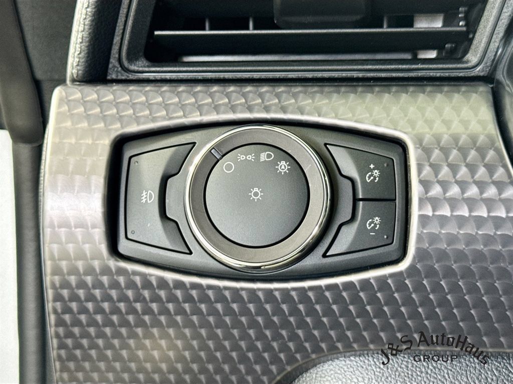 Used 2019 Ford Mustang GT Premium w/ GT Performance Package RWD image 10