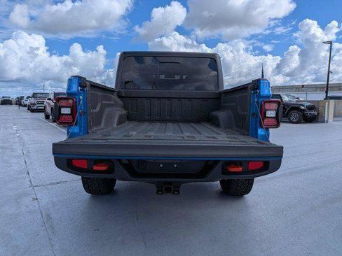 Certified 2024 Jeep Gladiator Mojave AWD/4WD image 12
