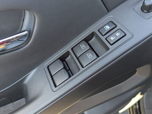 New 2026 Nissan Frontier SV image 13