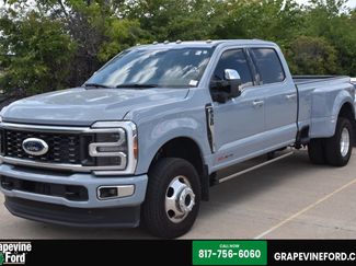 Used 2026 Ford F350 Platinum w/ Platinum Plus Package AWD/4WD video 1