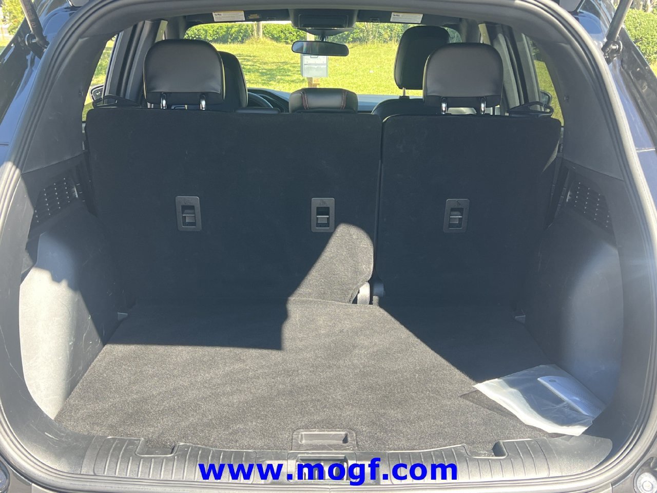 Used 2025 Ford Escape ST-Line FWD image 21