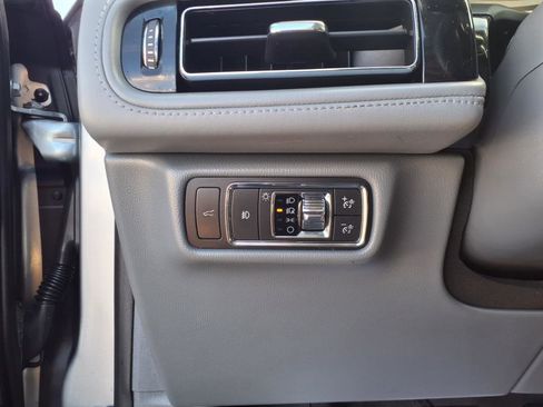 Used 2020 Lincoln Aviator Reserve image 19