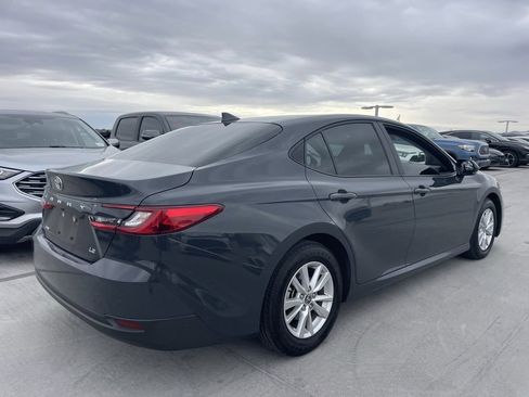 Used 2025 Toyota Camry LE image 2