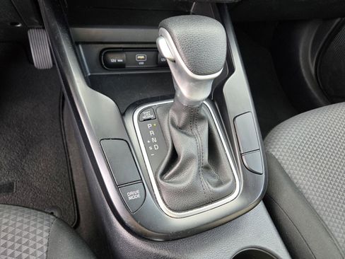 Certified 2024 Kia Soul LX w/ Option Group 015 image 21