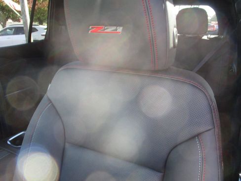 New 2026 Chevrolet Traverse Z71 image 11