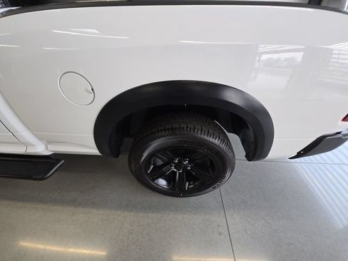 Used 2022 RAM 1500 Warlock AWD/4WD image 26