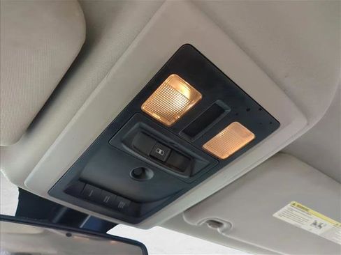 Used 2018 RAM 1500 Big Horn image 13