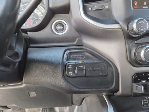 Used 2021 RAM 2500 Big Horn w/ Level 1 Equipment Group AWD/4WD image 24