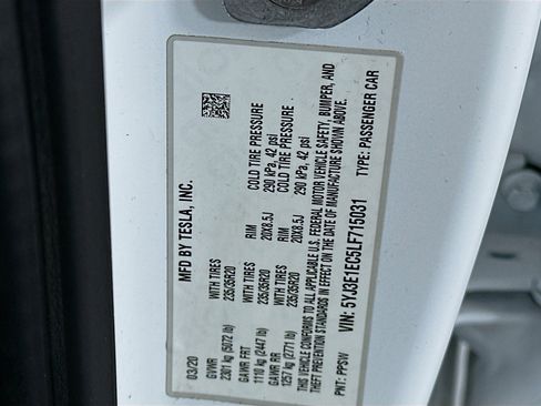 Used 2020 Tesla Model 3 Performance image 12