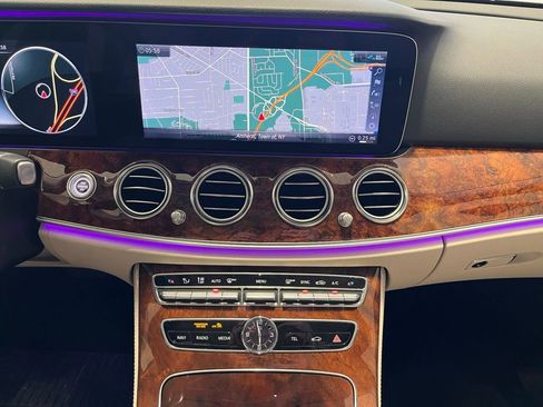 Used 2020 Mercedes-Benz E 450 4MATIC Wagon image 50